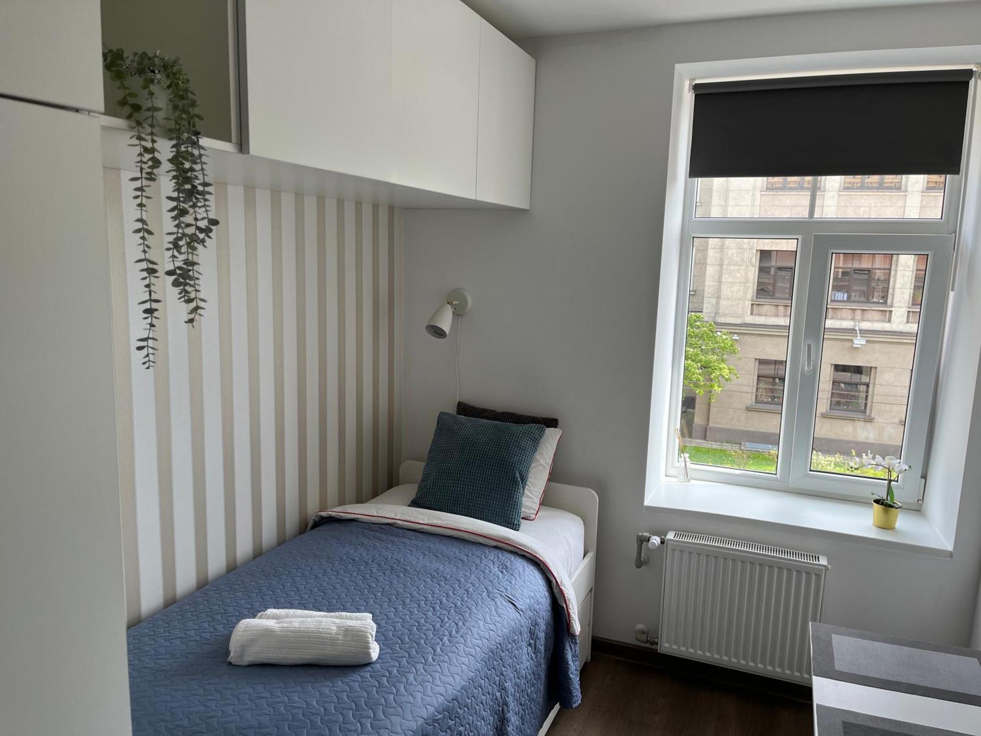 Small Cozy 27 Apartment *